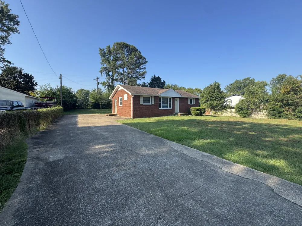 314 Nice Dr Clarksville, TN 37042