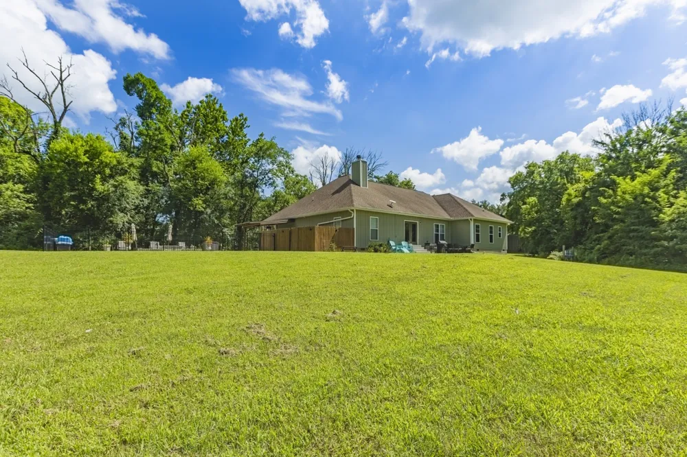 1600 Ledford Rd Lewisburg, TN 37091