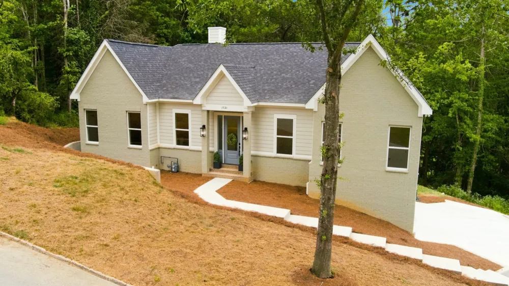 1721 Starboard Dr Hixson, TN 37343