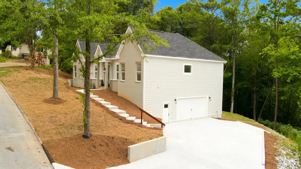 1721 Starboard Dr Hixson, TN 37343