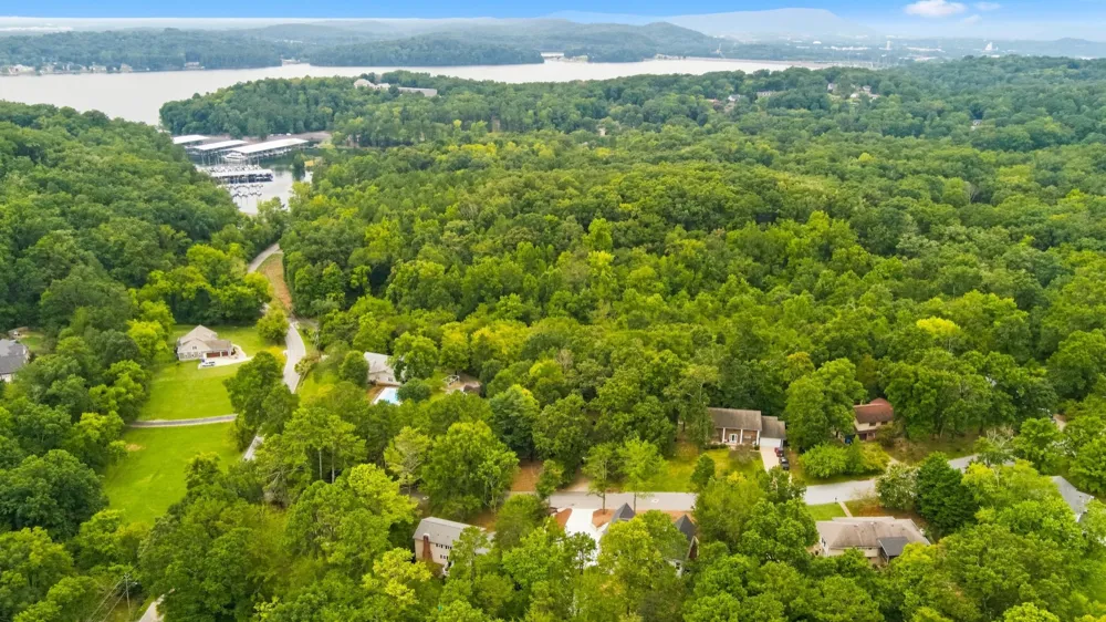1721 Starboard Dr Hixson, TN 37343