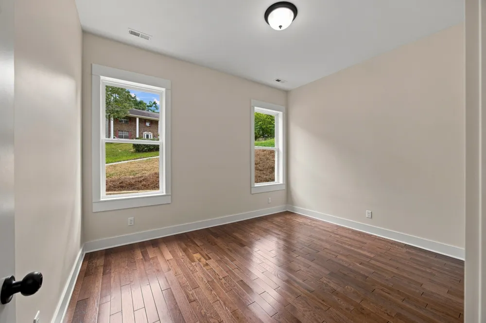 1721 Starboard Dr Hixson, TN 37343