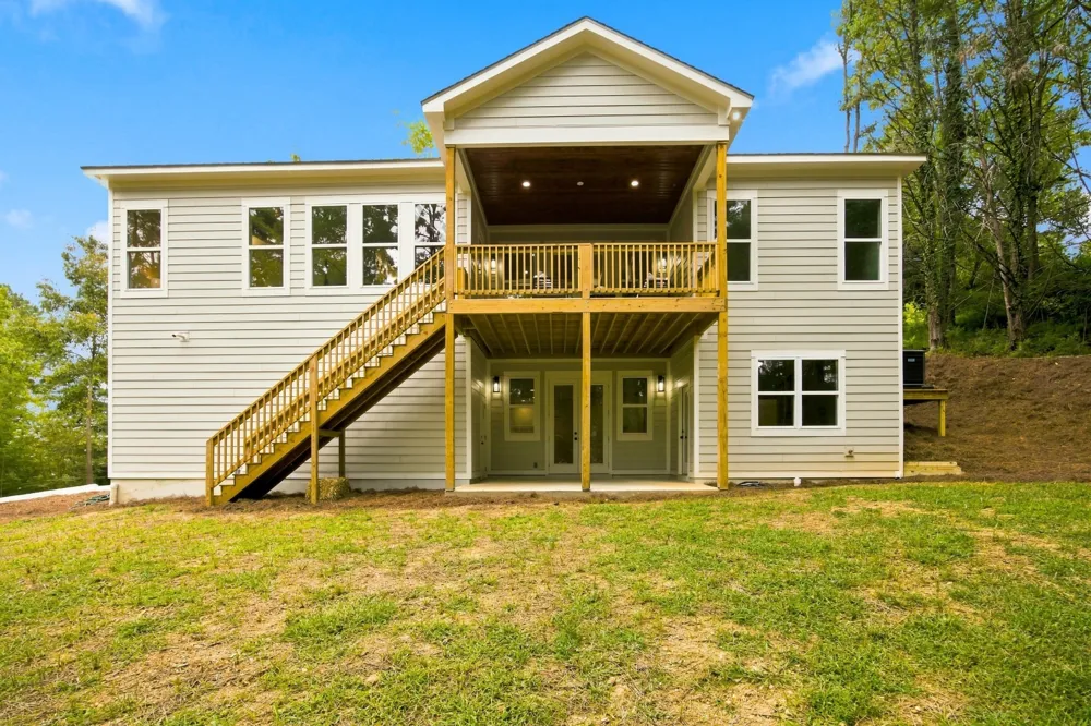 1721 Starboard Dr Hixson, TN 37343