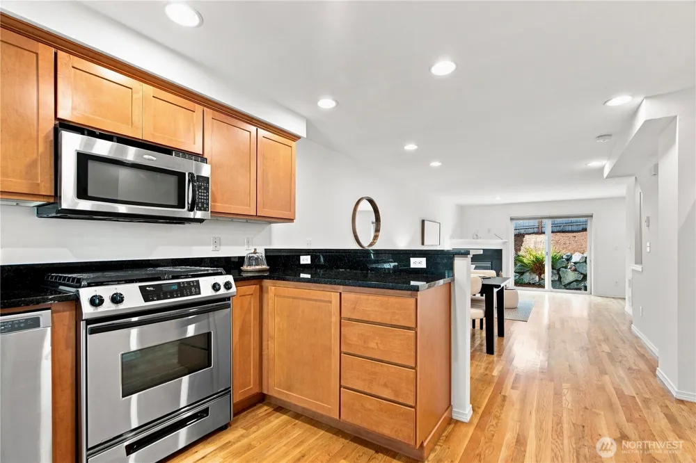 12307 10th Place NE #Unit C Seattle, WA 98125