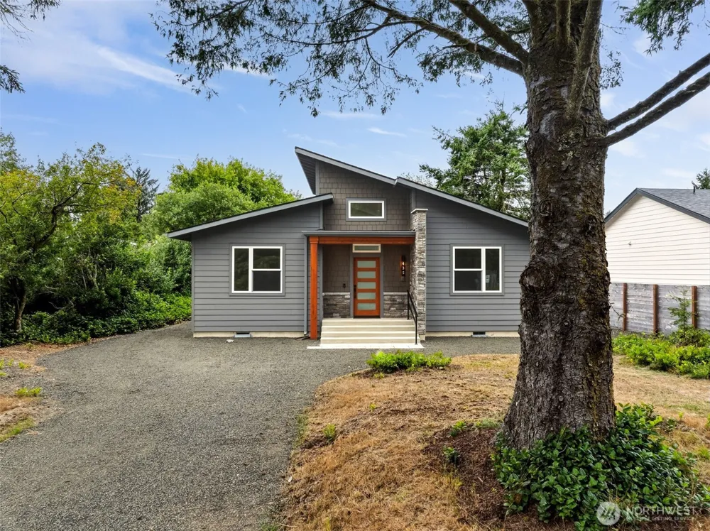 435 Orion Avenue SW Ocean Shores, WA 98569