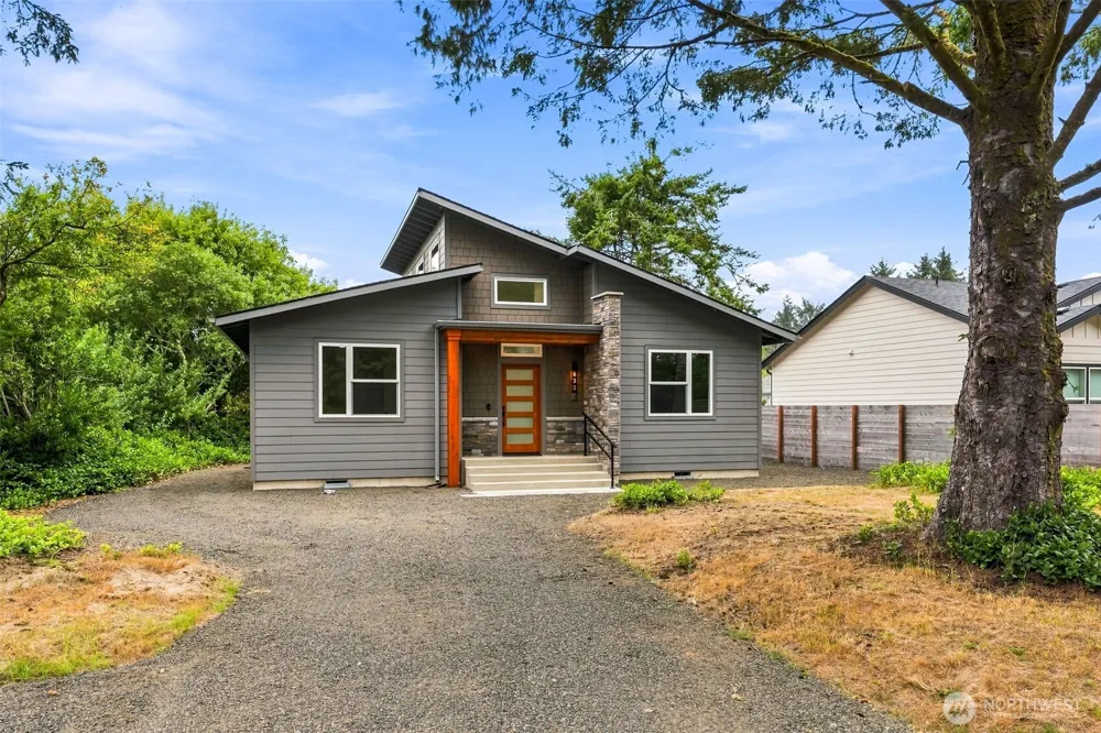 435 Orion Avenue SW Ocean Shores, WA 98569