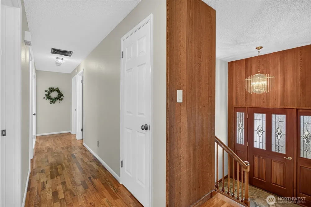 2428 Crestline Drive Bellingham, WA 98229