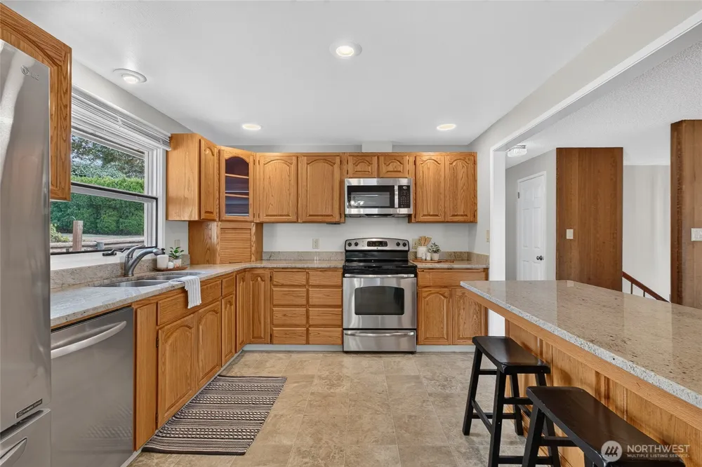 2428 Crestline Drive Bellingham, WA 98229