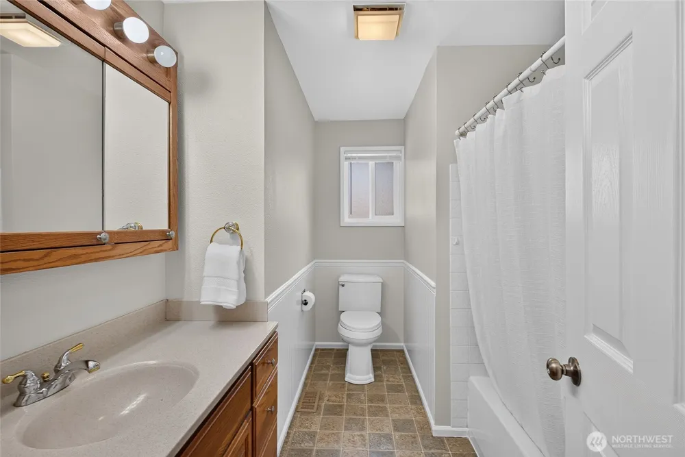 2428 Crestline Drive Bellingham, WA 98229