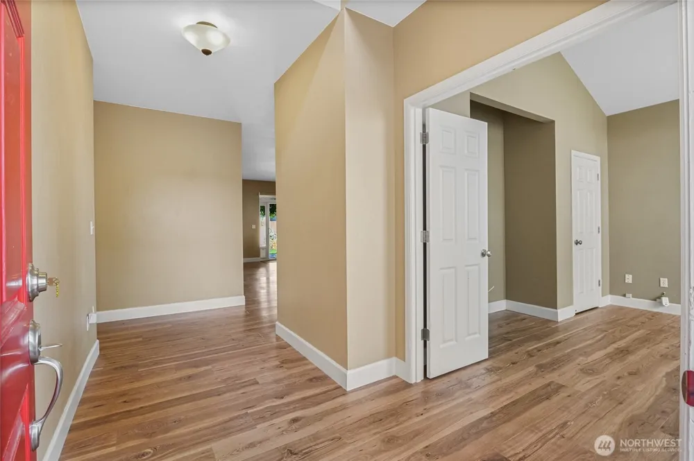 204 Wellington Street Moses Lake, WA 98837