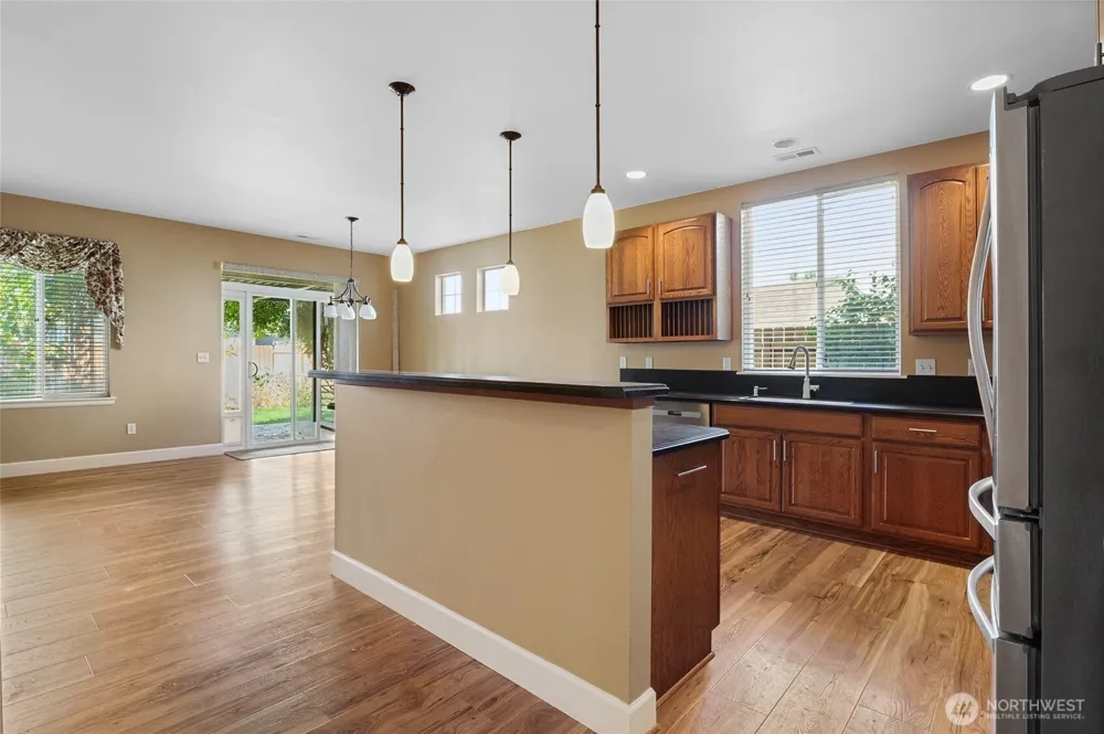 204 Wellington Street Moses Lake, WA 98837