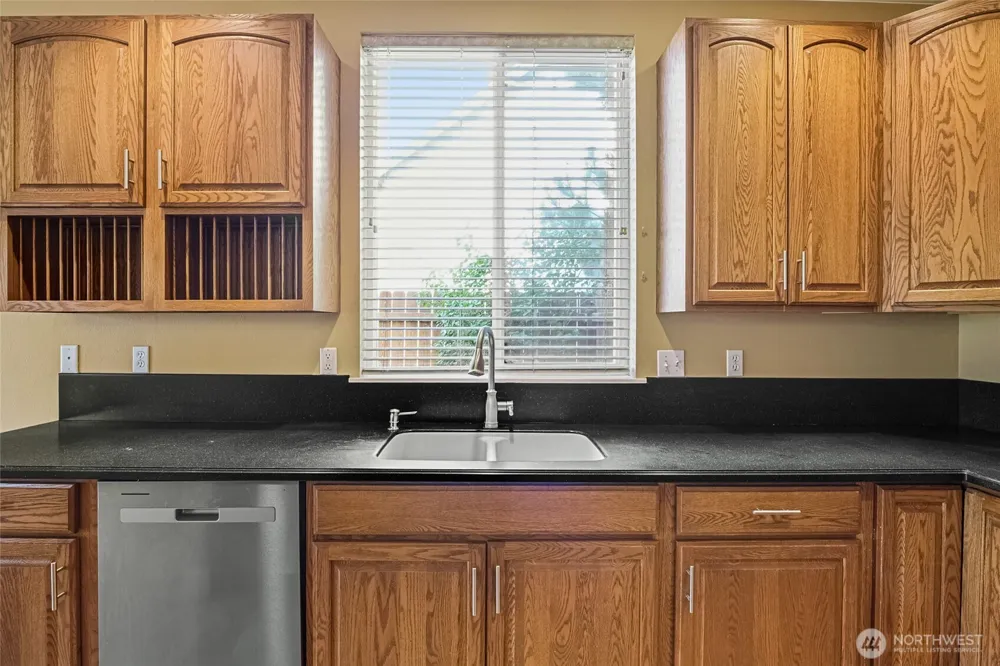 204 Wellington Street Moses Lake, WA 98837