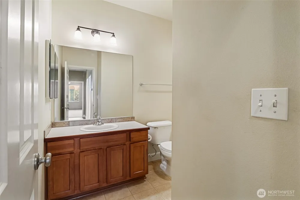 204 Wellington Street Moses Lake, WA 98837