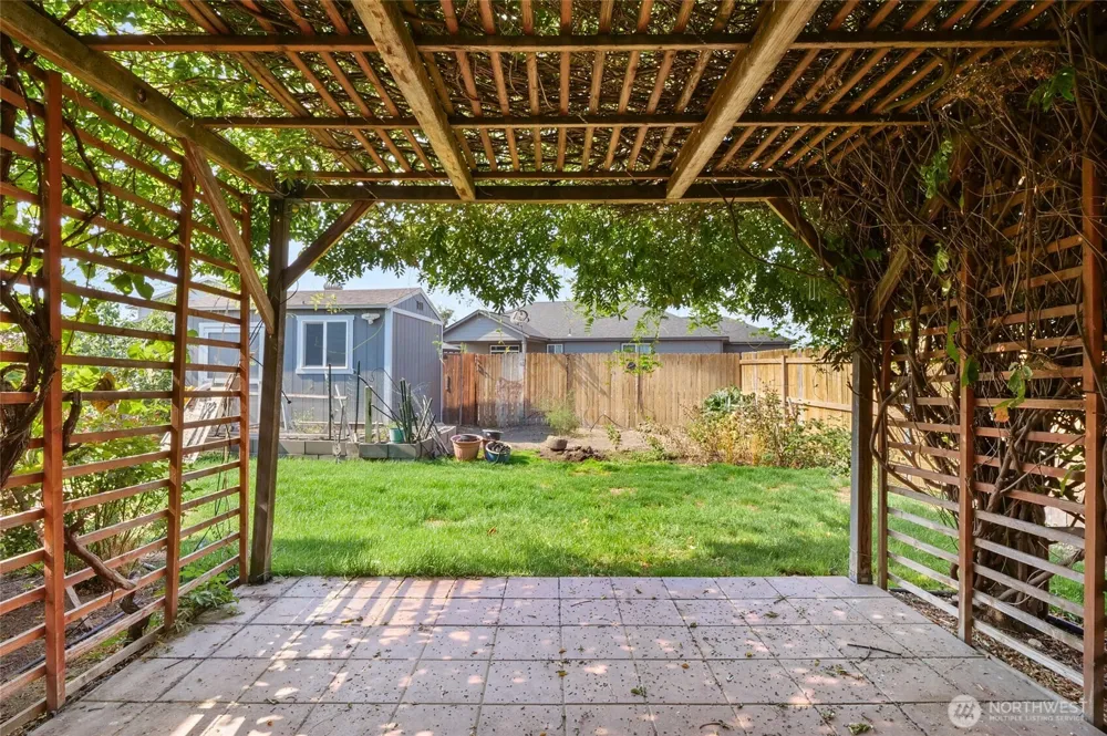 204 Wellington Street Moses Lake, WA 98837