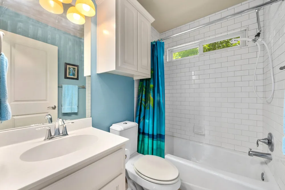 4413 Barrow Avenue Austin, TX 78751