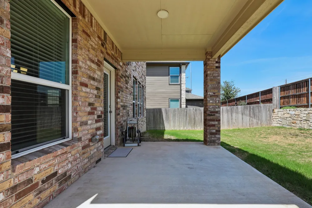 4612 Syndicate Road Manor, TX 78653