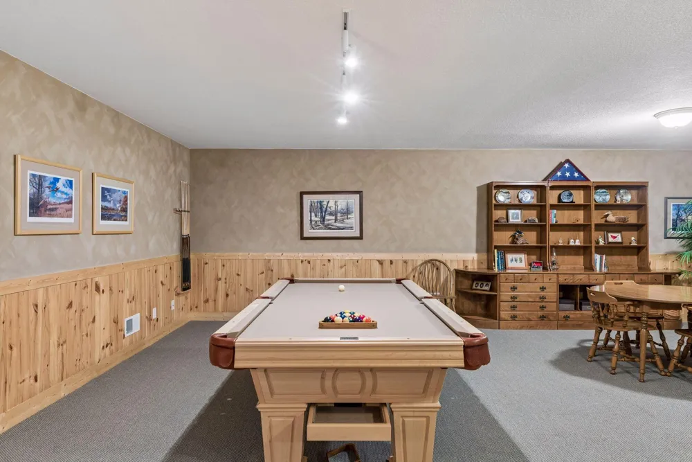 983 Quentin Avenue S Lakeland, MN 55043