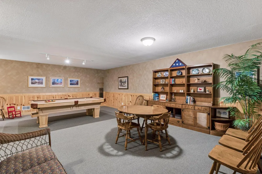 983 Quentin Avenue S Lakeland, MN 55043