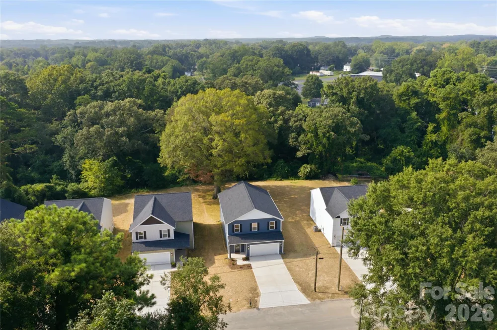 2211 W Seventh Avenue Gastonia, NC 28052