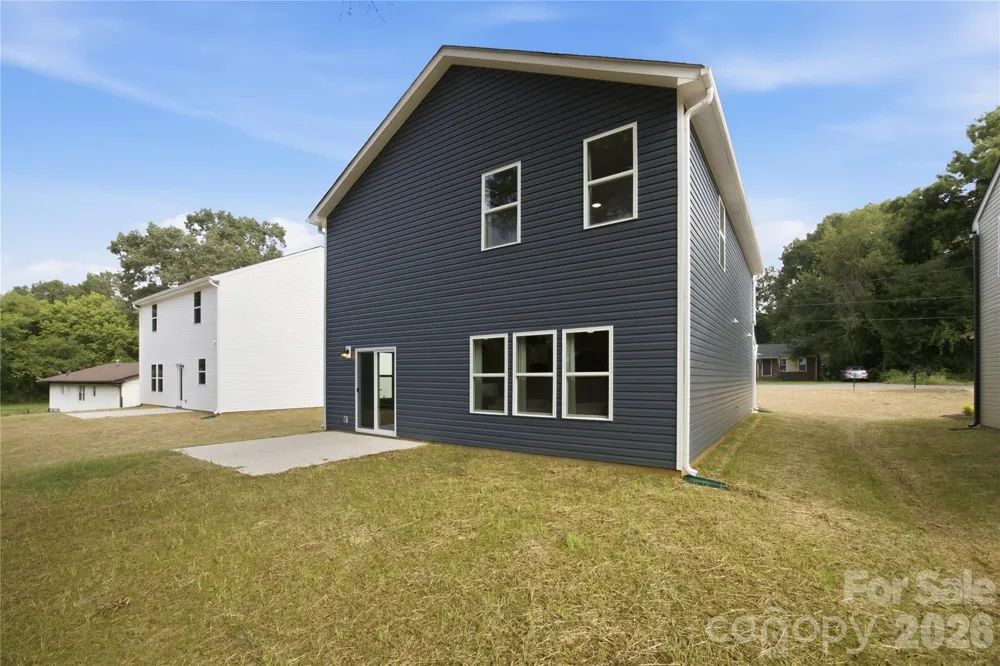 2211 W Seventh Avenue Gastonia, NC 28052