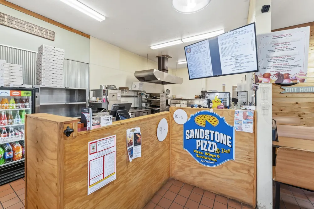 410 Main Street Sandstone, MN 55072