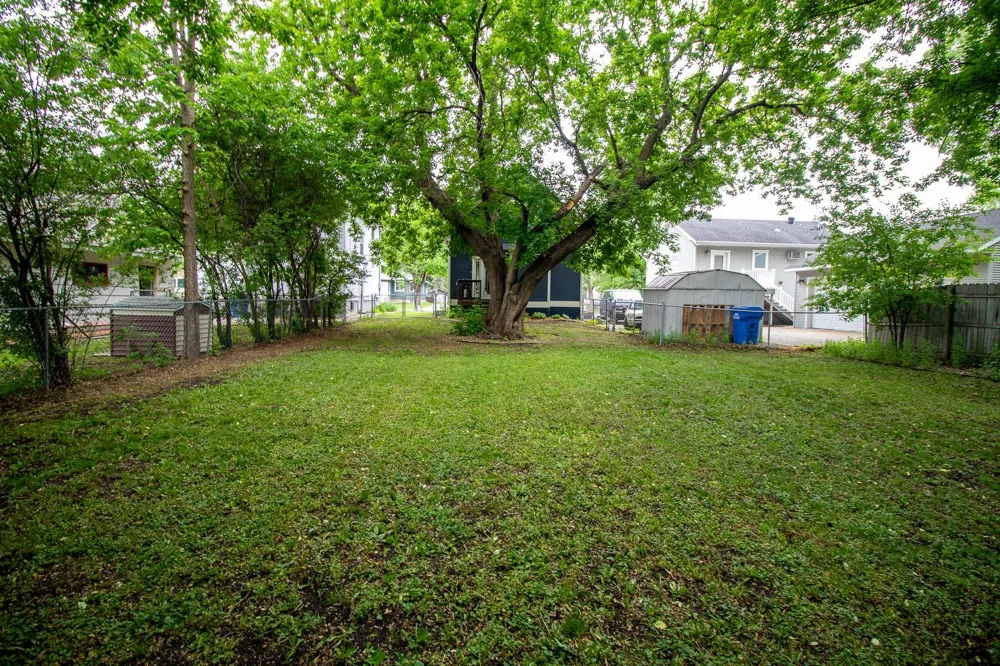 1035 12th Street Fargo, ND 58102