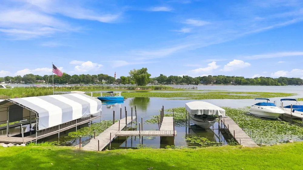 2149 Cardinal Lane Mound, MN 55364