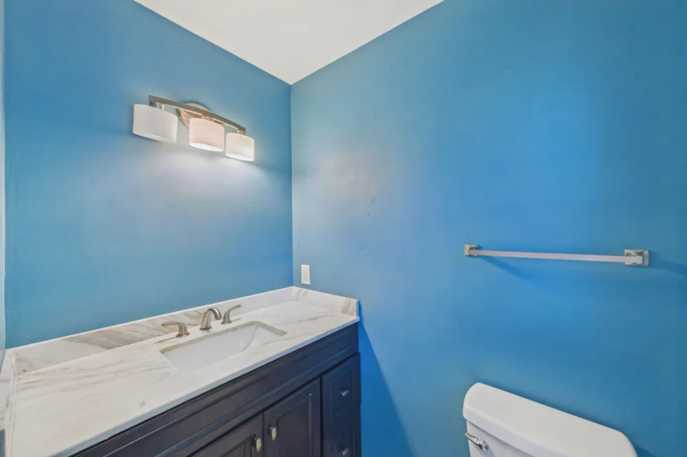 2149 Cardinal Lane Mound, MN 55364