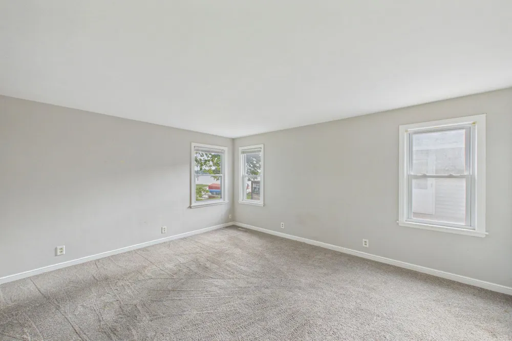 2149 Cardinal Lane Mound, MN 55364