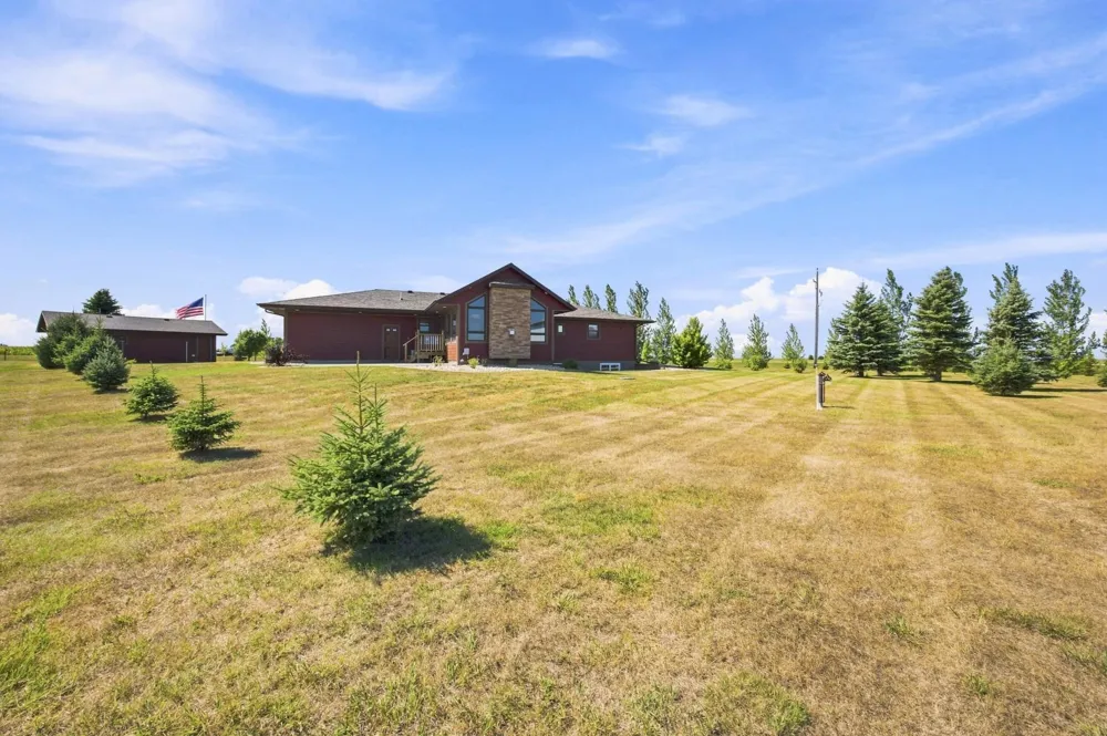 7030 110th Avenue S Sabin, MN 56580