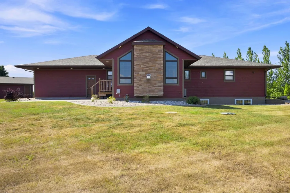 7030 110th Avenue S Sabin, MN 56580
