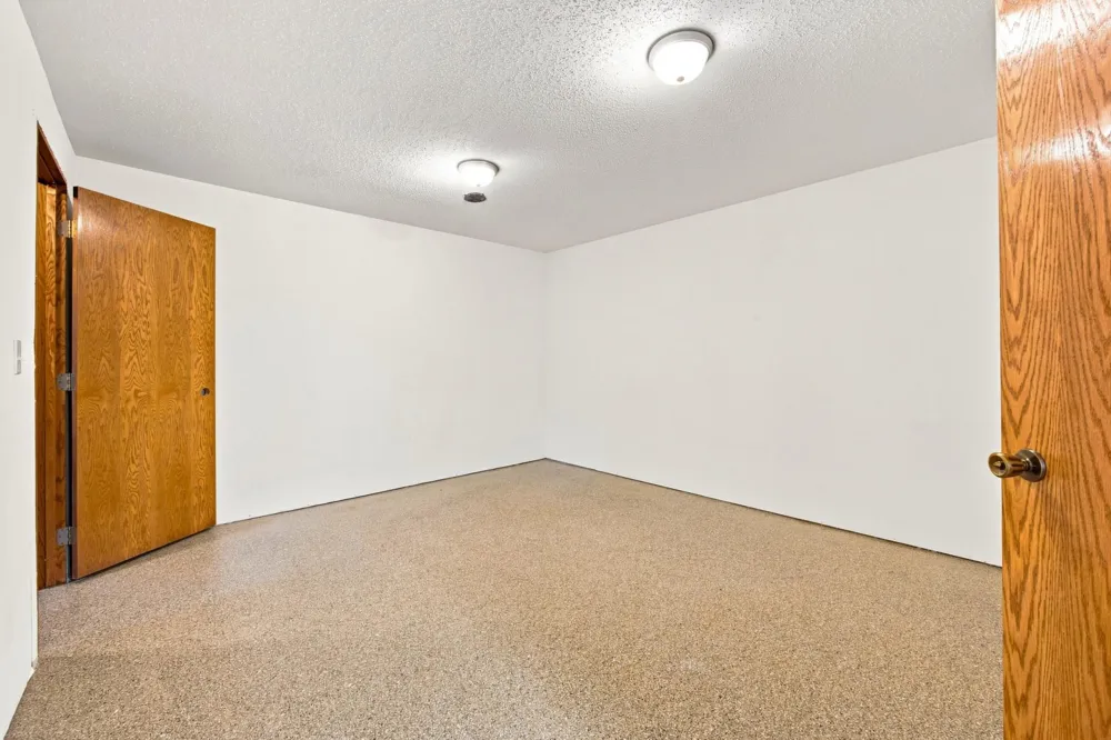 7030 110th Avenue S Sabin, MN 56580