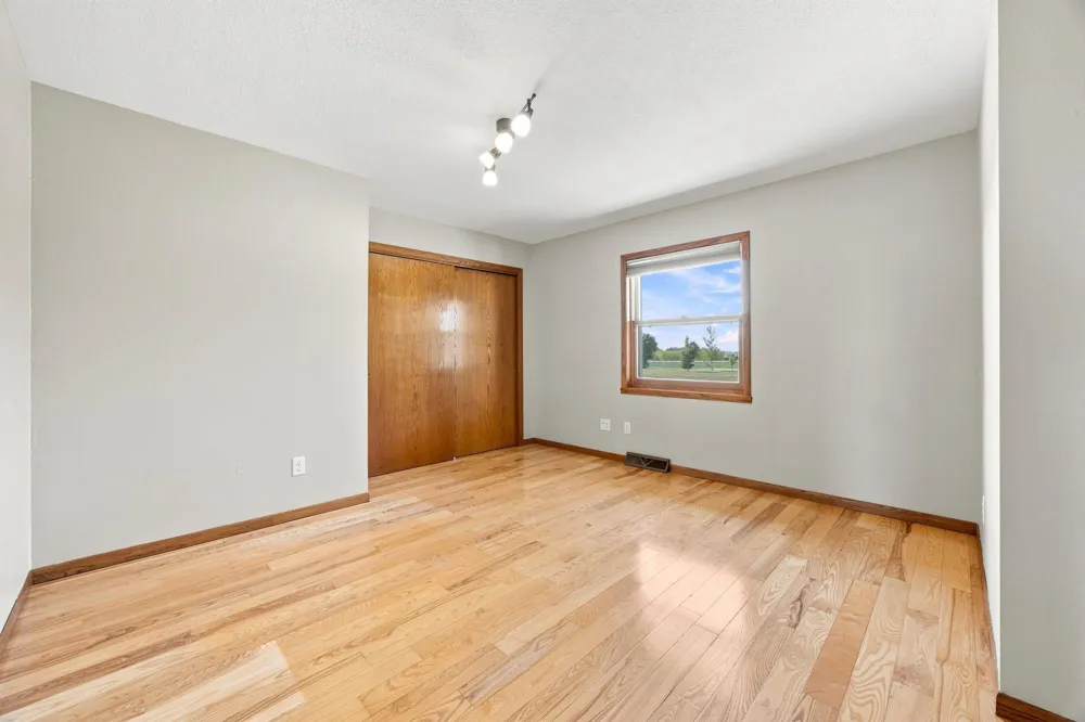 7030 110th Avenue S Sabin, MN 56580