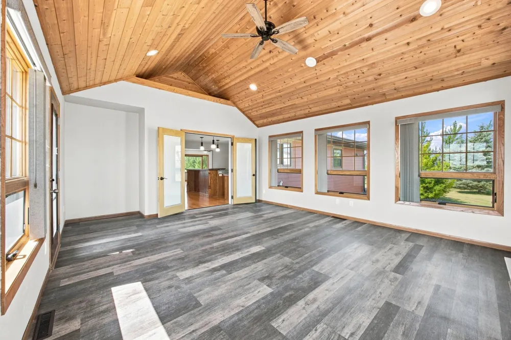 7030 110th Avenue S Sabin, MN 56580