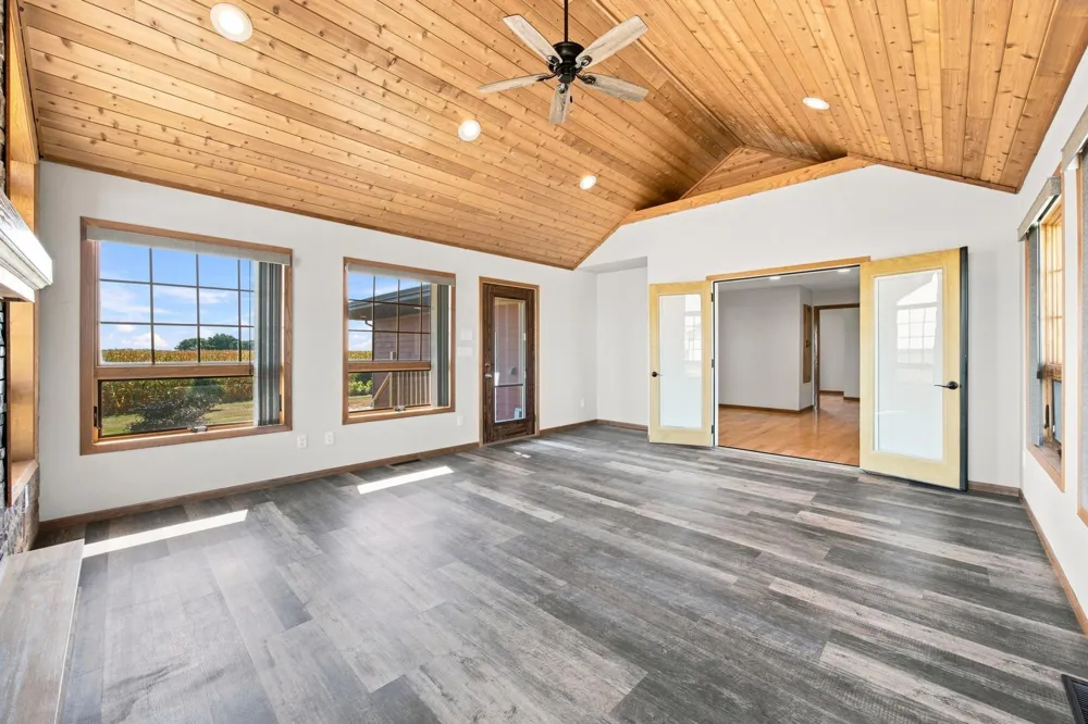 7030 110th Avenue S Sabin, MN 56580