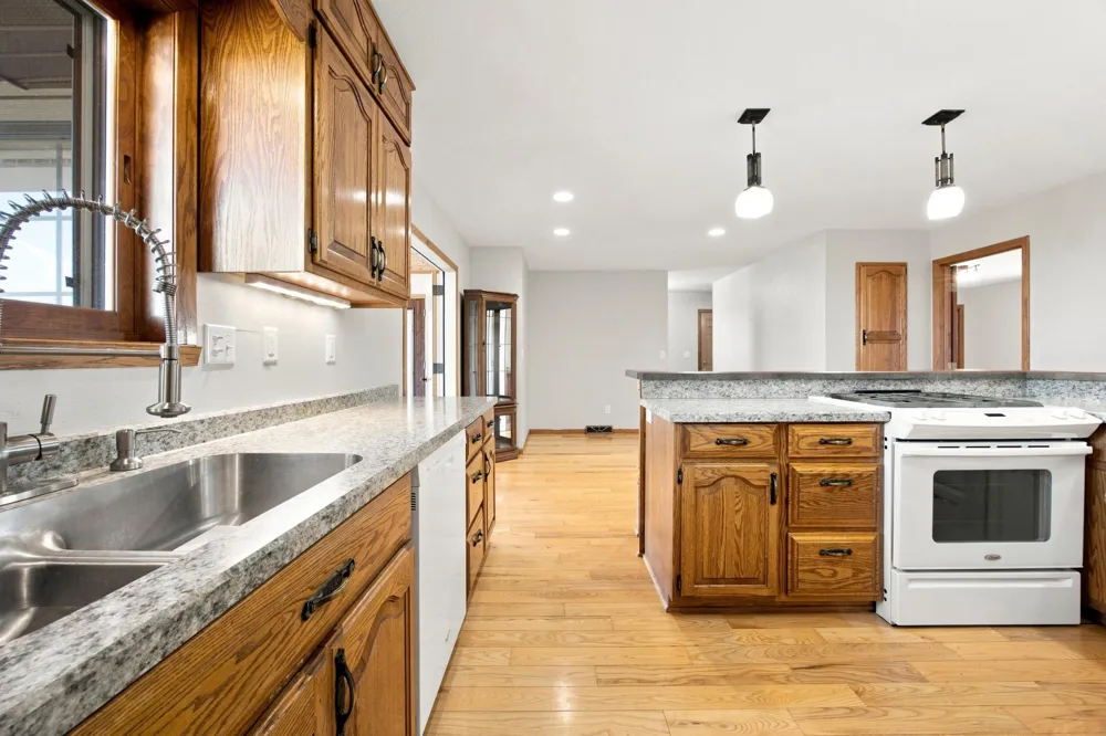 7030 110th Avenue S Sabin, MN 56580