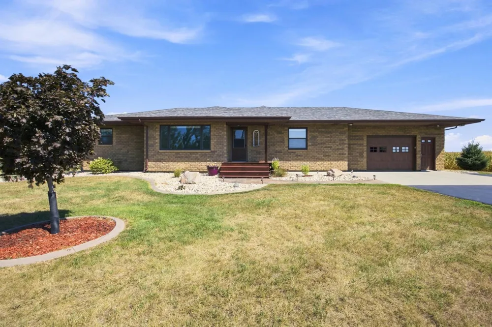 7030 110th Avenue S Sabin, MN 56580