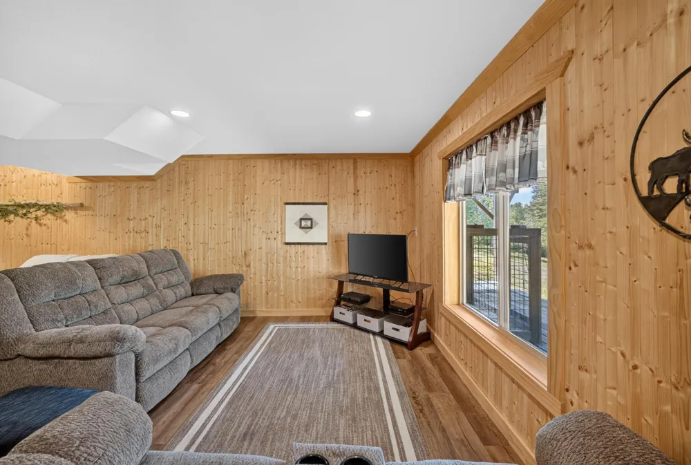 4679 Correll Road Finland, MN 55603