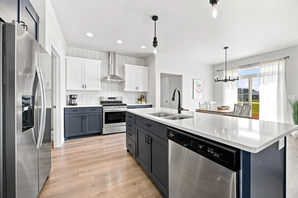 1504 75th Avenue S Fargo, ND 58104