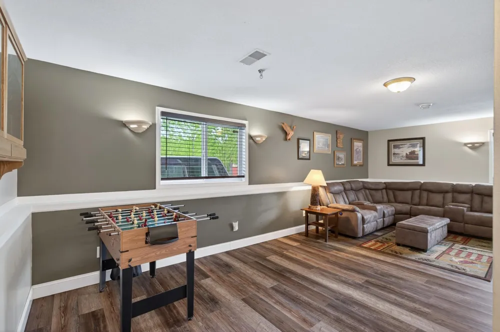 14216 314th Avenue NW Princeton, MN 55371