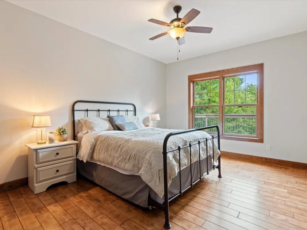 22401 Camp Lincoln Road Nisswa, MN 56468