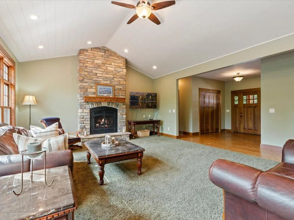 22401 Camp Lincoln Road Nisswa, MN 56468
