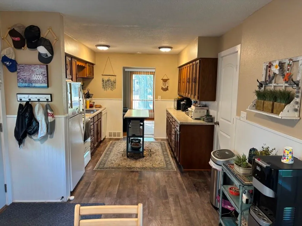 128 S Morrison Avenue Jackson, MN 56143