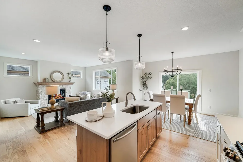 7195 Agate Trail Inver Grove Heights, MN 55077