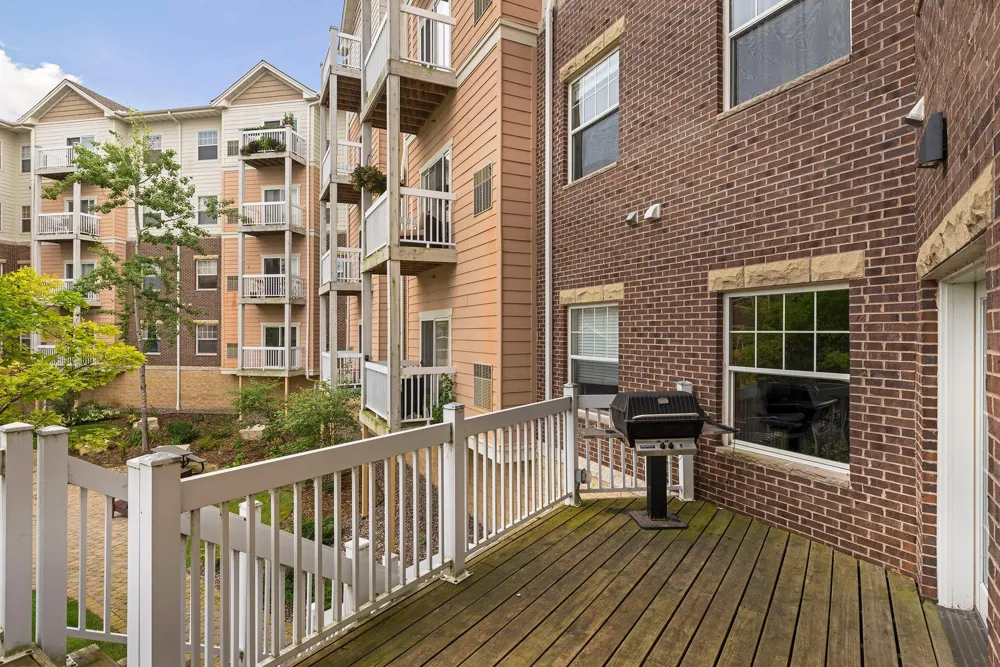 4824 E 53rd Street #307 Minneapolis, MN 55417