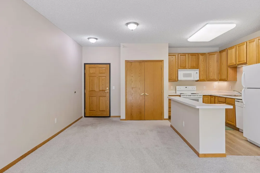 4824 E 53rd Street #307 Minneapolis, MN 55417