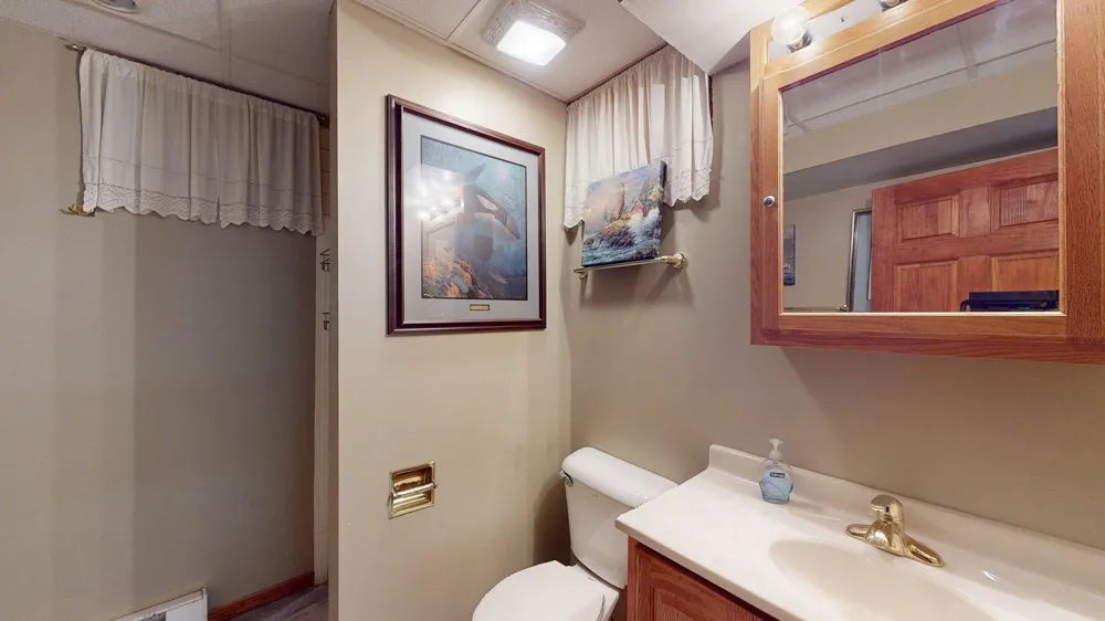 689 E Lake Boulevard Winona, MN 55987
