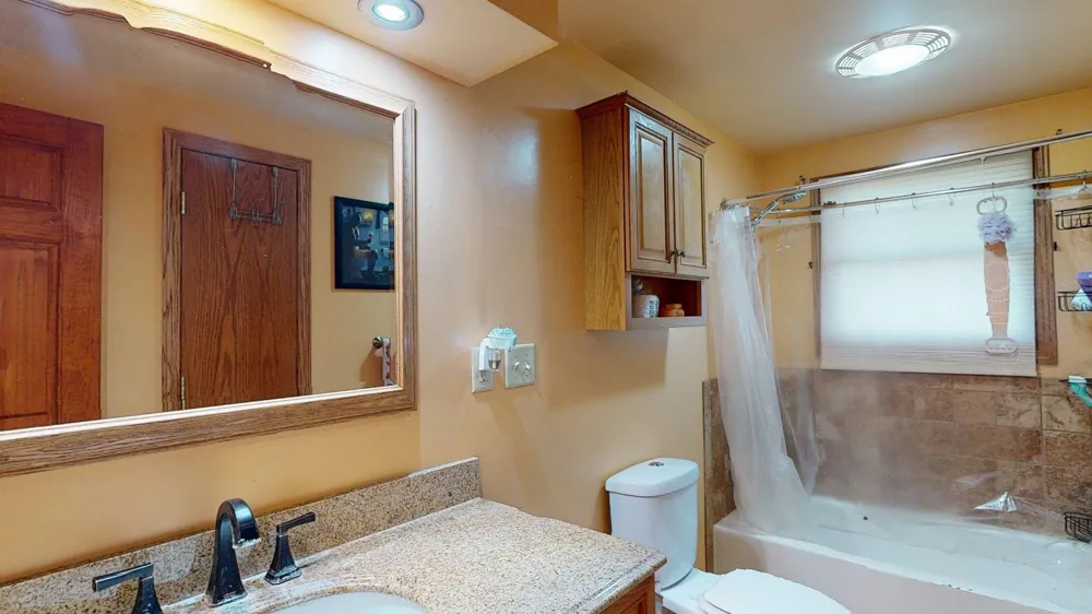 689 E Lake Boulevard Winona, MN 55987