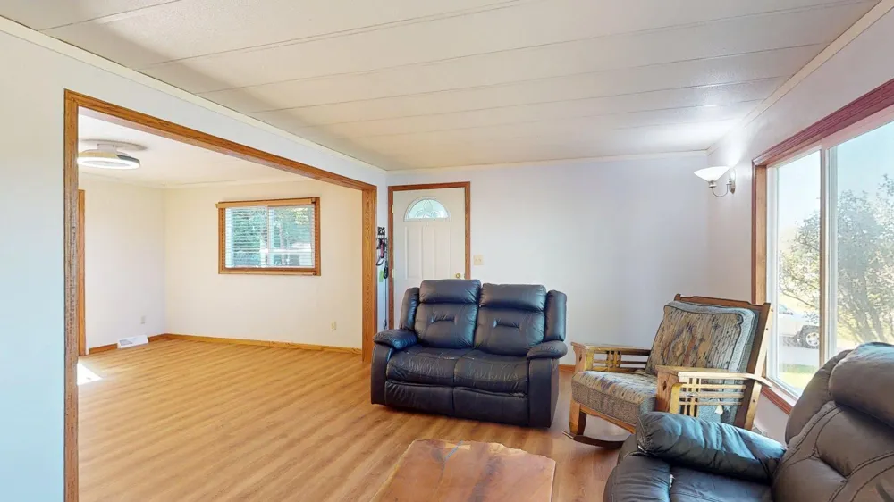 689 E Lake Boulevard Winona, MN 55987