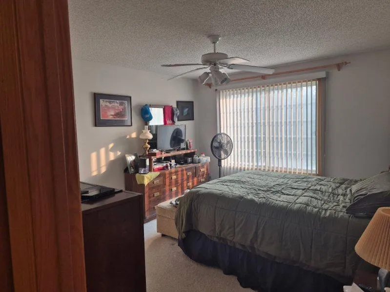 1833 Southcross Drive W #2202 Burnsville, MN 55306